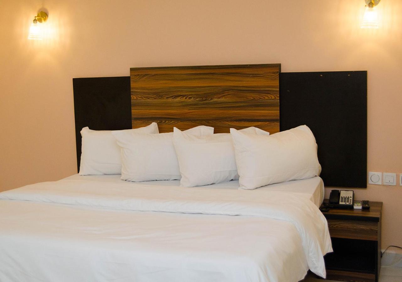 En Apartment อาบูจา ภายนอก รูปภาพ